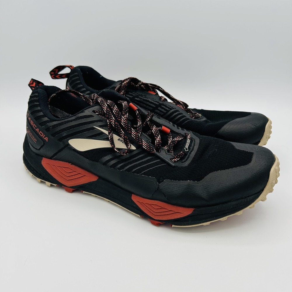 Brooks Cascadia 13 Gore-Tex Trail Running Shoes Mens 10 Waterproof Trail Grip